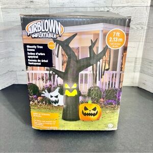 Halloween Gemmy 7 ft Ghostly‎ Dead Tree Pumpkin Ghost Airblown LED Inflatable
